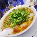 来来亭 - ワンタン麺