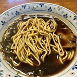 新福菜館 - 麺