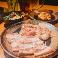 ホルモン焼肉 富や 栄店 - 