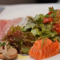 ペルケノー - ﾗﾝﾁ前菜　盛り沢山。それぞれ美味しい
