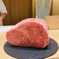 肉割烹ふたご 北新地店 - 待ち受けにしたいくらいの美しいリブロース(* 'ᵕ' )☆