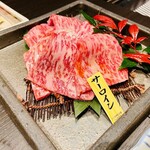 松阪牛鉄板焼肉 かつら - 