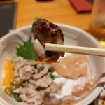 博多華味鳥 - モモ肉のタタキ