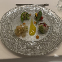 カントニーズ 燕 - 