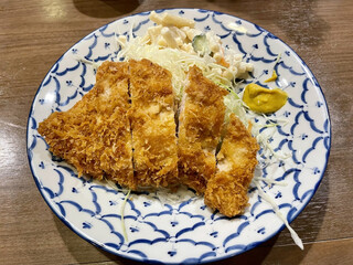 はしや - ロースカツ マカロニサラダトッピング