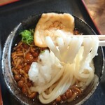 ヨコクラうどん - 麺のリフトアップ