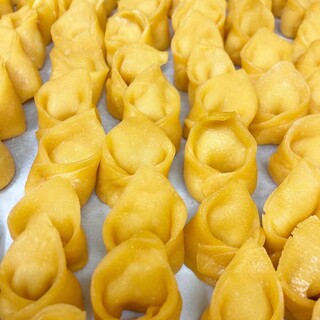 機械を使用しない手打ちパスタ