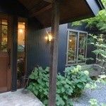 みかげ茶屋 - 入りたくなる雰囲気満載