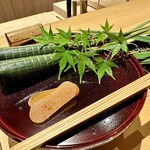 橦木町 しみず - こんな綺麗なちまき初めて♪ 巻くのが大変だそう笑