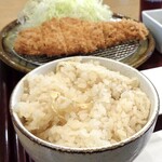 Niigata Katsu Ichi - アサリの炊き込みご飯