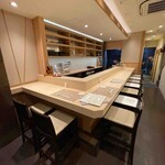 銀座 泉 - カウンター席