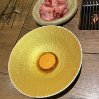 焼肉 牛者 - 中落ちタンの焼きしゃぶ。たまごのせいか、すき焼きみたいな味で美味しかったです^_^