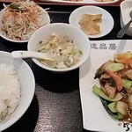 Ippin Kyo - 牛肉と青菜炒め定食(950円)