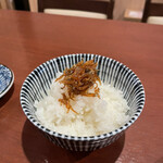 酒肴場 屯 - 白ご飯¥150には山椒ちりめんのサービス