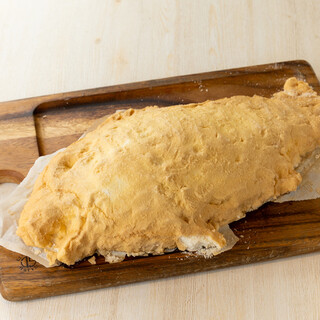 数量限定！「鮮魚の塩釜焼き」は一見の価値アリ！