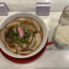 丸高中華そば神戸二宮 - 料理写真:チャーハンたのみたくなりますか、ライスがいちばんあいます。