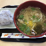 Kore Kafe - 縄文むすび　100円　縄文ラーメン　300円