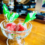 Mark Matsuoka Grill - いちごまるまるシャーベット