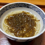 仁行 - もずく蕎麦