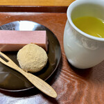 仁行 - 苺ババロアと蕎麦団子