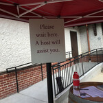 Biltmore Winery - ワイナリーへの入り口です