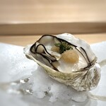 Sushi To Amakusadaiou Amane -  ◆牡蠣（天草・小長井）・・蒸しても牡蠣が縮まないそう。