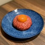 焼肉ホルモン 新井屋 にかい - ユッケ