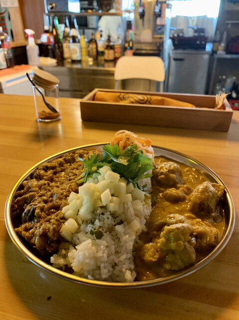 meshi to Oto（メシ ト オト） - 苫小牧（カレー）の写真