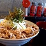 Nikusobasemmontembokugabokudearutamenitsu - 肉そばつけ麺　冷たいの　大盛り　780円