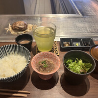 くずし鉄板 あばぐら 神田店 - 