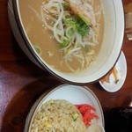 熊五郎  - 醤油ラーメンの半ちゃんセット
