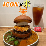 ICON - 『カレーとバーガー¥2,750』 『スペシャリティアイスコーヒー¥600』