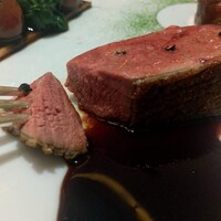 ロオジエ - 愛知県産　恵鴨のロティ　もも肉のコンフィ