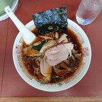 青島食堂 - 青島ラーメン800円＋チャーシュー増し50円