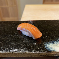 鮨 十兵衛 - 桜鱒