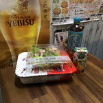 LAWSON - 料理写真:サラダだけ他所で買いました。