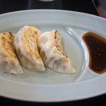 とらや分店 - 餃子3個　200円