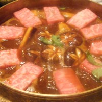 料亭 金鍋 - 「牛鍋」の完成形。（の、画像をこっそり(?)追加。）