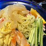 中国美点菜 彩華 - つやつや細麺