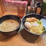 銀座 朧月 - 特製つけ麺（並200g）