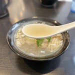 麺処まるは RISE - はまぐりと舞茸の塩そば〜手揉み麺＠1,100円（税込）
      