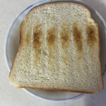 ハウネベーヤー - B社のトースターで4分、ふっかふかに仕上がるハウネの食パン