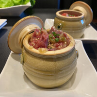 老舗精肉店直送 千種焼肉 飛騨牛の奴隷 千種店 - にんにくはらみ