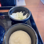 丸亀製麺 - とろろ、一口ごはん