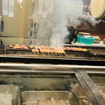 焼鳥本陣 - 焼き場