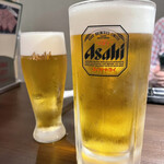 焼肉 榎久 - ドリンク写真:生ビール（グラス、大ジョッキ）