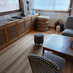 茶室 雨ト音 - ちょっとした個室みたいな席。