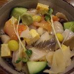 こみや寿司 - optio A30で撮影。さざなみ丼。