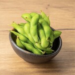 salt boiled edamame