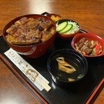 鰻のにしやま - うな丼(特大)